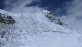 Island peak with everest base camp