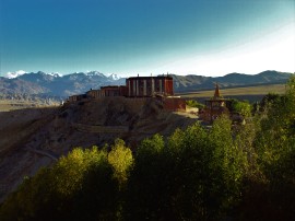 upper mustang trek